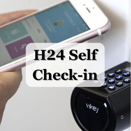 Sunny Retreat شقة روما